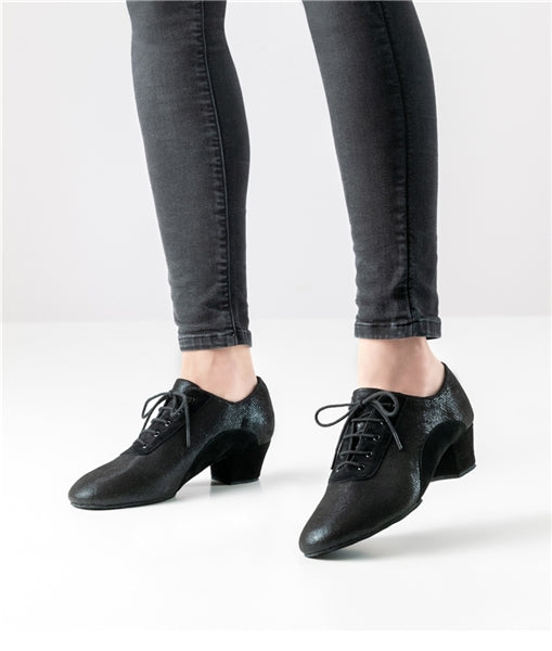 Anna Kern Brienne bedrucktes Leder / Velourleder